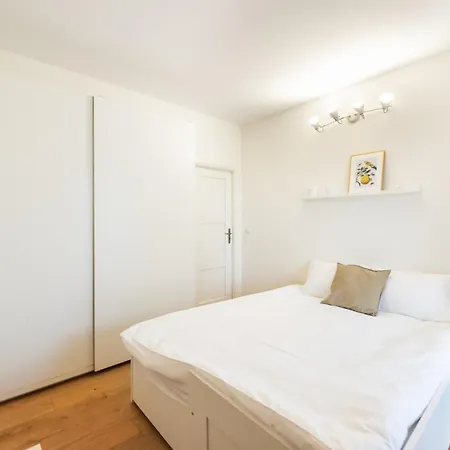Apartment Sluzewiec Comfort Zone