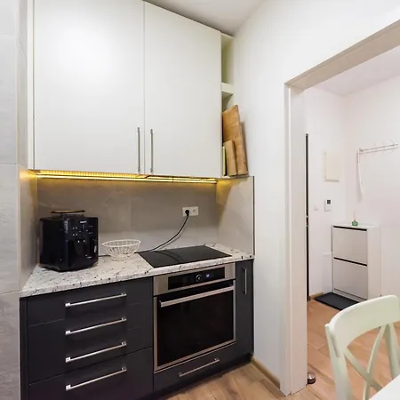 Διαμέρισμα Sluzewiec Comfort Zone By Bookinghost *